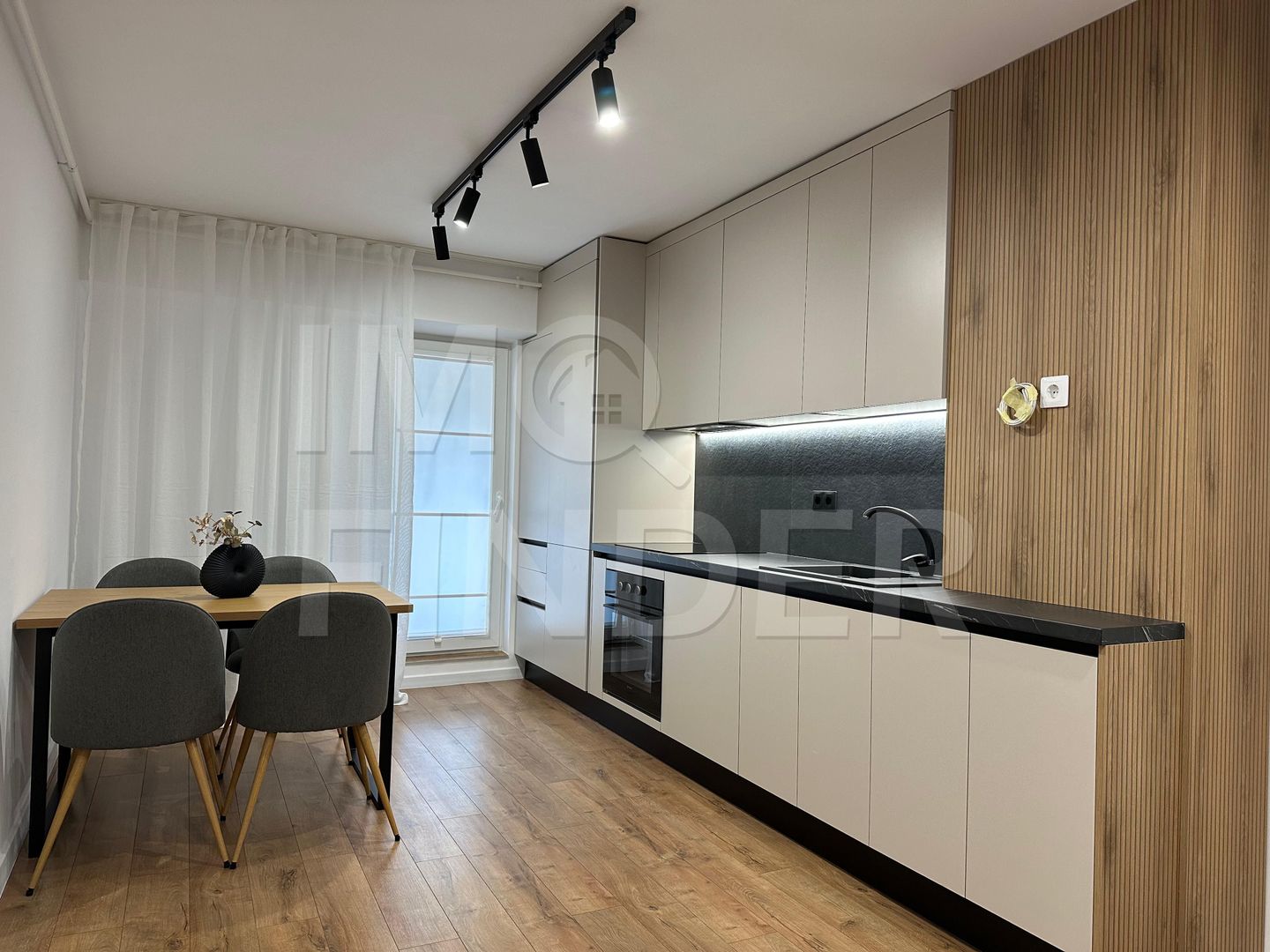 Apartament Ultrafinisat cu 2 Camere | 63 mp + Terasă 12 mp | Parcare Inclusă - Poză 2