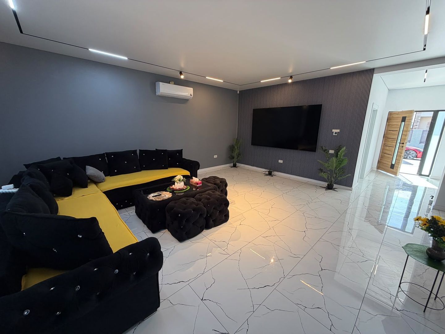 CASA INDIVIDUALA - TEREN 370 MP, PISCINA, SEMI-MOBILAT, COMISION 0% - Poză 13