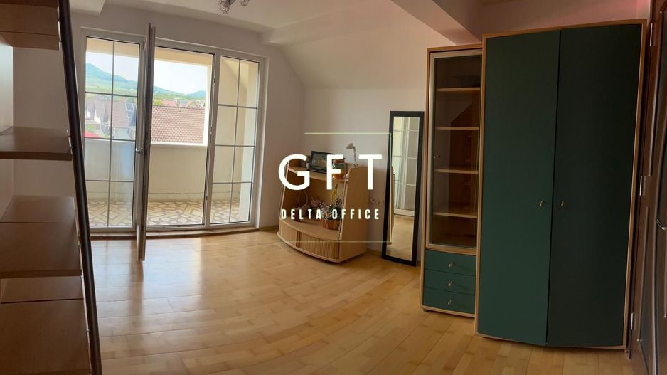 Apartament de vanzare, 3 camere, Calea Moldovei - Poză 3