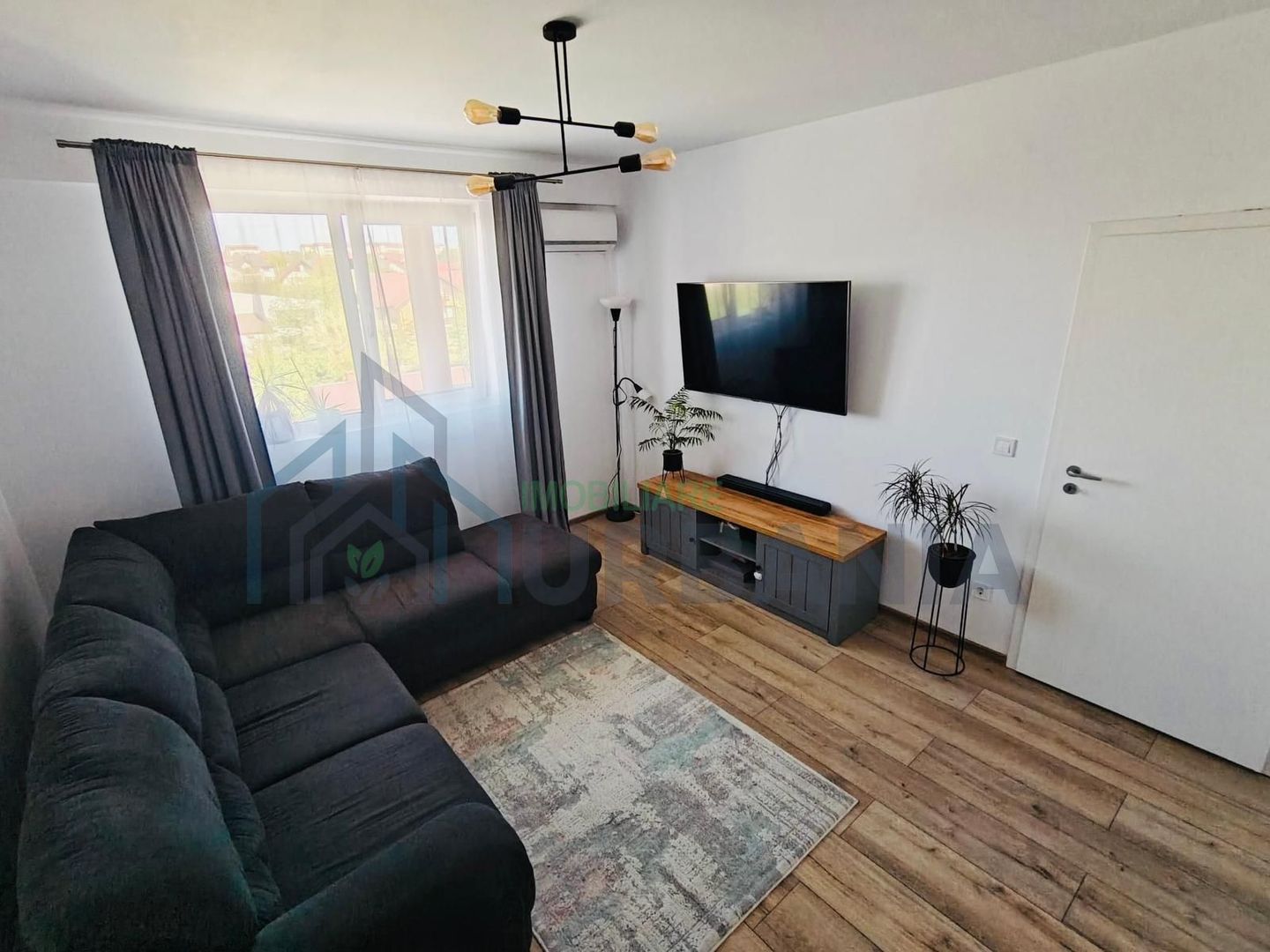 Apartament 2 camere, decomandat, Valea Adâncă, aproape Hotel Capitol - Poză 2