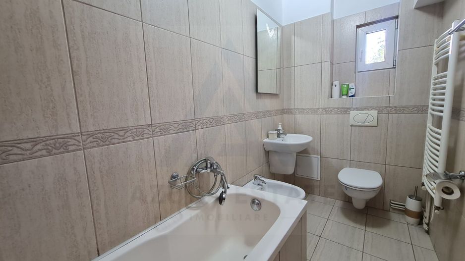 Apartament 3 camere 100 mp utili 2 bai 2 balcoane etaj 2 zona Centrala - Poză 9