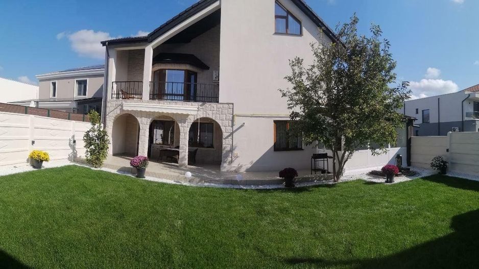 Vila unicat aproape de lac - Poză 4