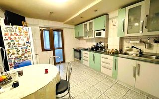 Vânzare 3 Camere 110 mp | Centrală Proprie | 2 min Mall Vitan, 12 min Metrou - Poză 5