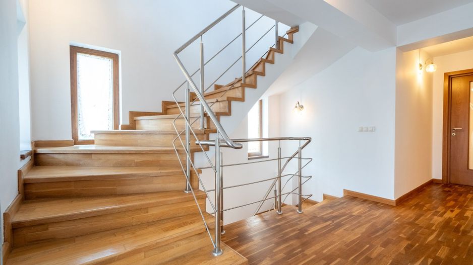 COMISION 0% - Baneasa/ Dobrogeanu Gherea-Garlei casa P+1+M 6 camere curte 550mp - Poză 16