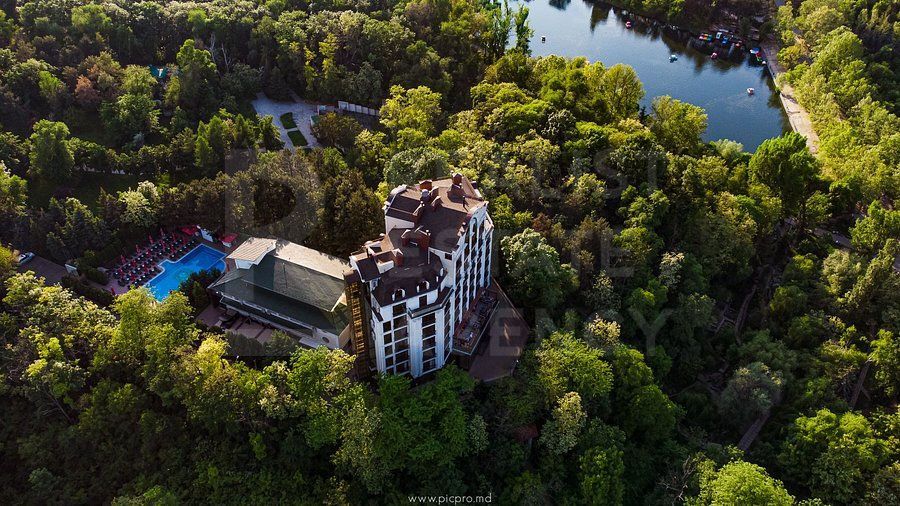 Chirie, apartament, 3 camere Valea Trandafirilor, Botanica - Poză 7