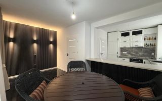 Apartament de vânzare 2 camere decomandate, mobilat și utilat - Poză 2