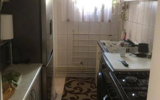 Apartament 2 camere ,Cetate, zona Bulevard - Poză 3