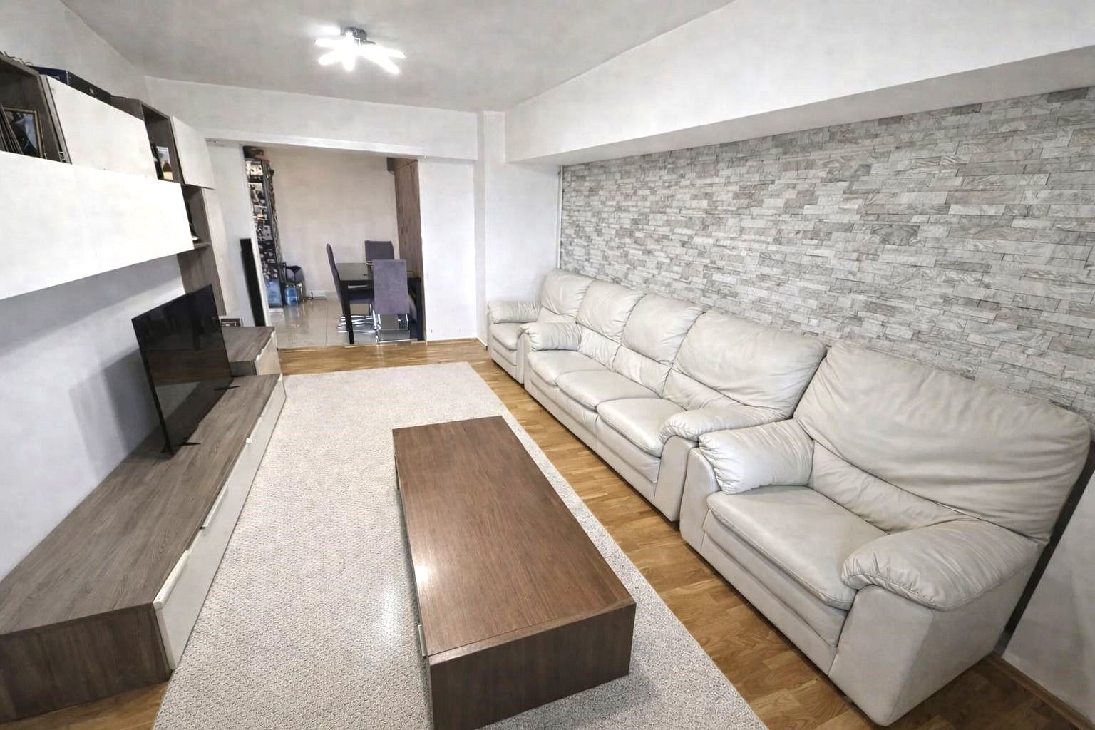 Oportunitate Vanzare Apartament 3 Camere | Rond Alba Iulia | Bloc Monolit 1996 - Poză 2