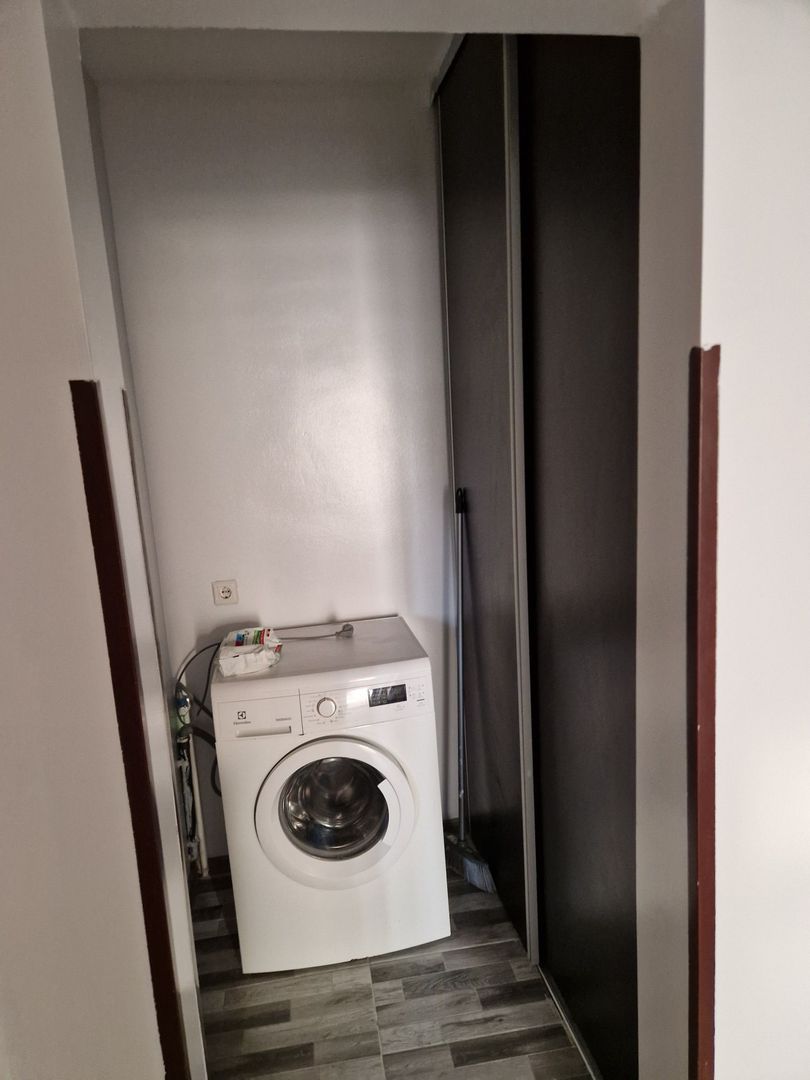 De inchiriat apartament 2 camere - Poză 2