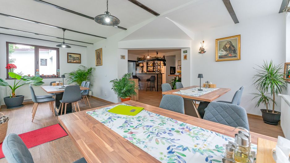 Pensiune de vânzare în Bran, cu rating 9.8 Booking și 4.9 Google - Poză 14