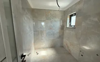 Hala 500 mp|Teren 1,3 ha|Birouri & Apartament| Rădăuți – Badeuti - Poză 14