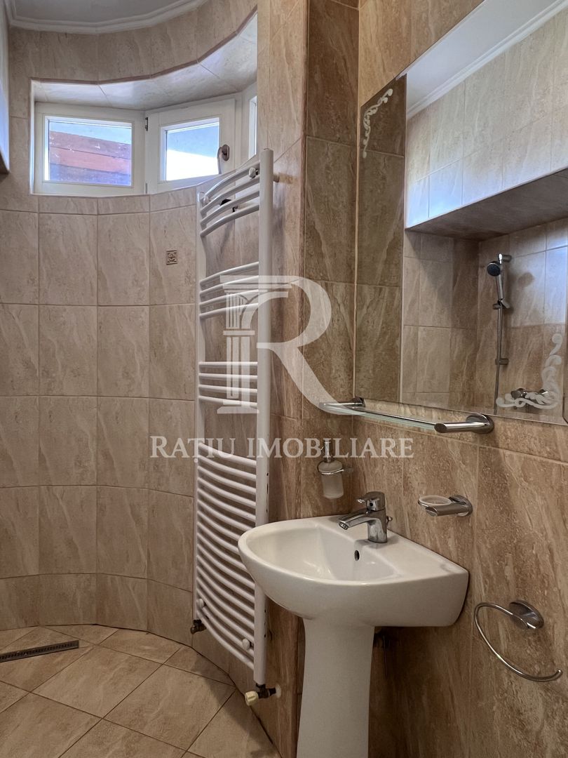 Casa cu 4 camere de inchiriat | Cartierul Grigorescu | Oradea - Poză 24