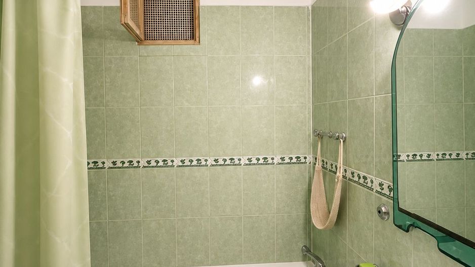 2 camere Confort 1 | Acces facil |Tomis 3 | Balcon 13 mp, beci și boxa - Poză 9