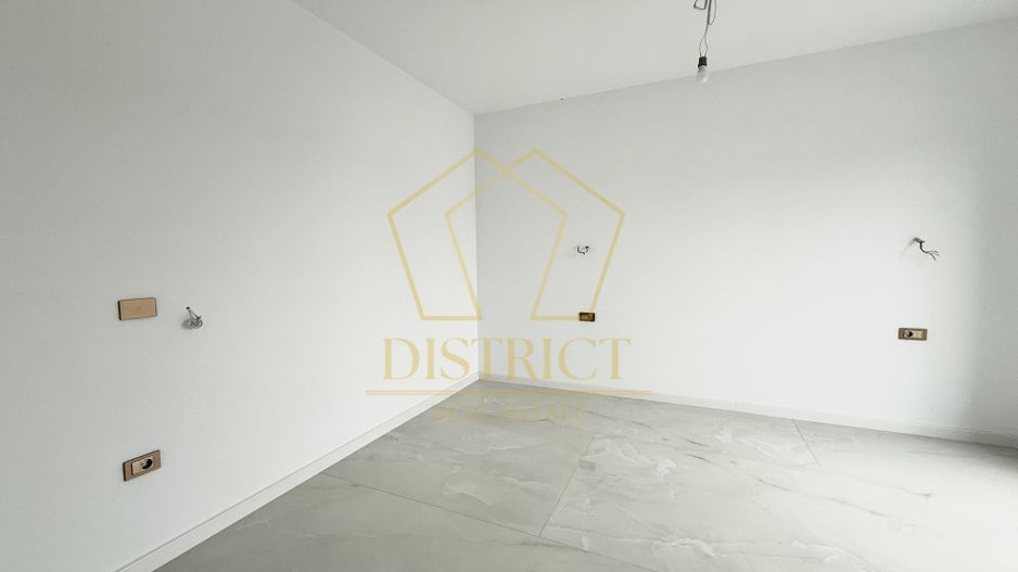 Duplex premium 4 camere, 2 balcoane | Covaci - Poză 11