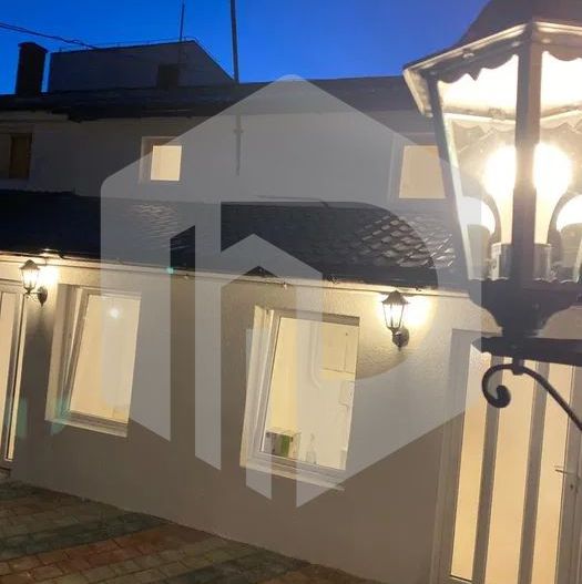 Apartament la casa  168mpu | 3 camere | 3 min de centrul istoric - Poză 3