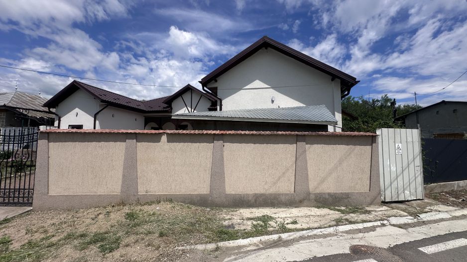 Între dealuri, viță de vie și liniște deplină! Vanzare casa in Prahova - Poză 32