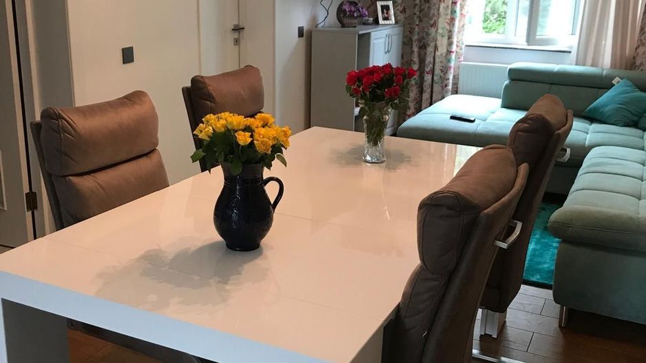 Apartament 3 camere decomandat, garaj si boxa proprietate - Poză 6