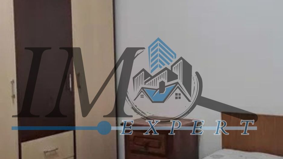 Apartament 2 camere zona Cetate etaj 2 - Poză 4