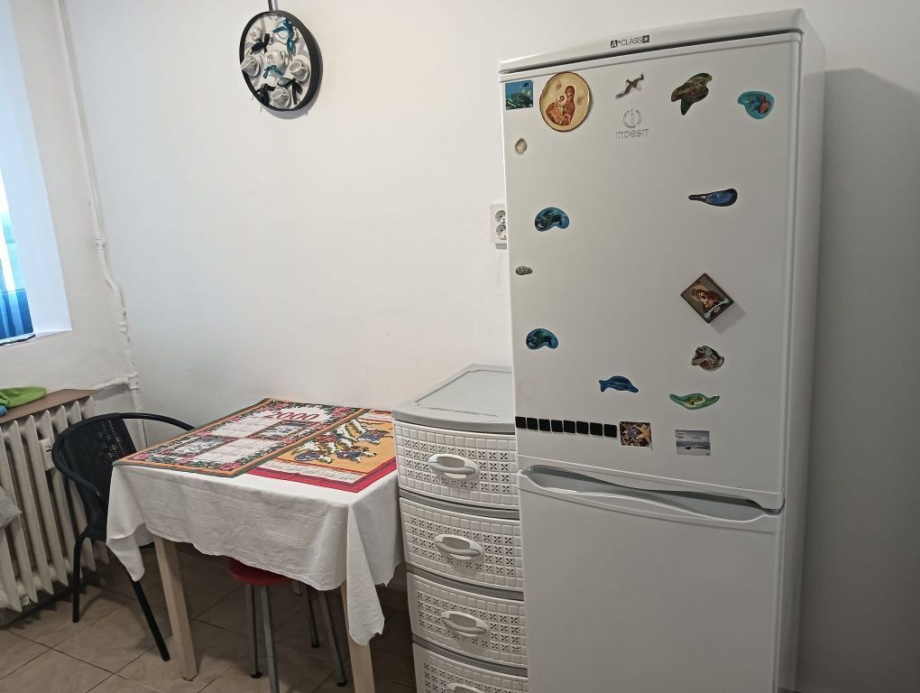 Apartament cu 2 camere de închiriat (Titan) - Poză 3