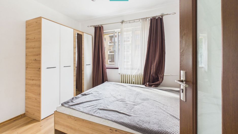 APARTAMENT 3 CAMERE, DECOMANDAT, ZONA VLAICU - Poză 7