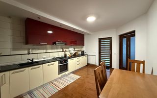 Casa / Vila cu 7 camere de vanzare in Ovidiu Sud Constanta - Poză 9