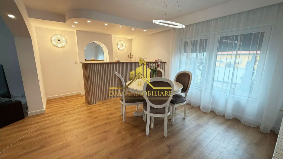 Casa, 6 camere, ultrafinisata, lux, curte, garaj, Andrei Muresanu - Poză 16