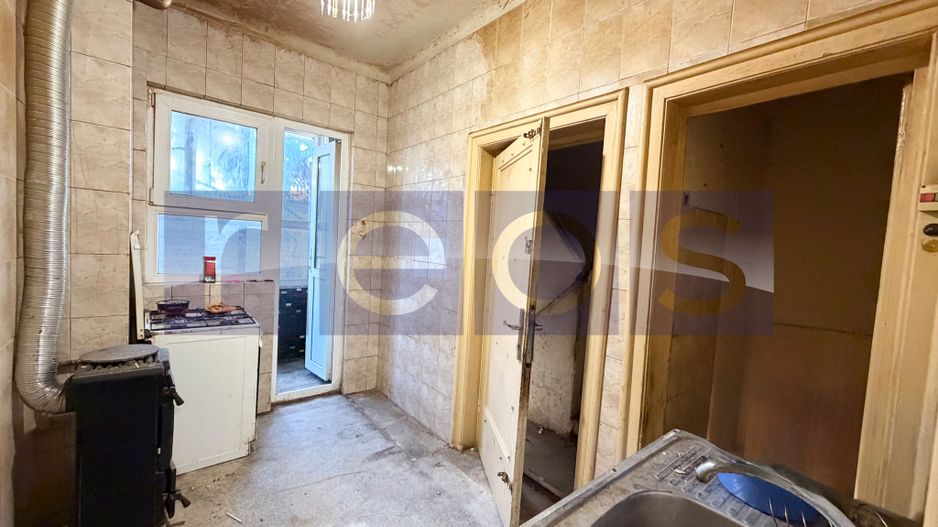 APARTAMENT IN CASA INTERBELICA | 82MP | IDEAL PENTRU RENOVARE - Poză 9
