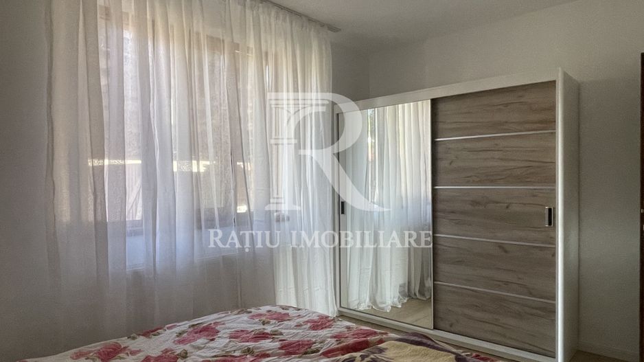 Casă de închiriat | Dublu front stradal | Iosia | Oradea - Poză 12