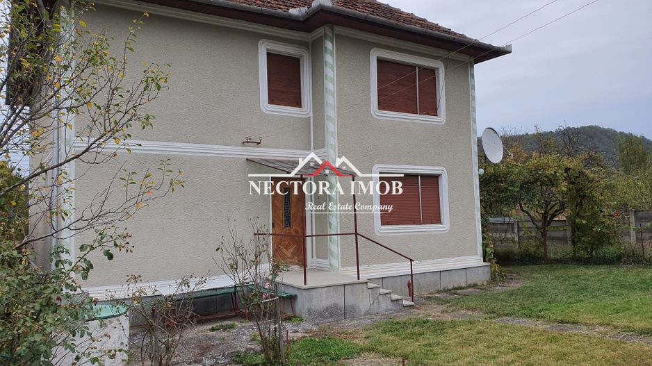 NECTORA IMOB Exclusivitate-Casa cu etaj tip Pensiune, 2300 mp, Soimi - Poză 5
