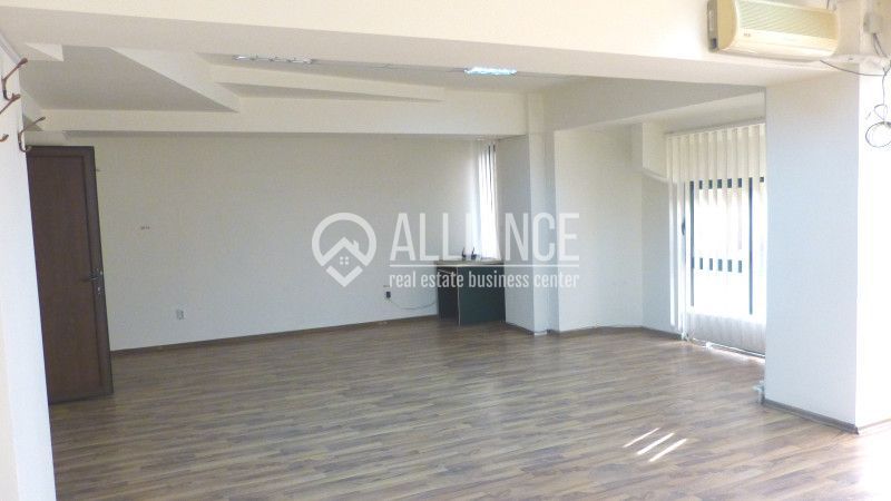 BALADA NEJ(COD03)-Birouri cu suprafete mici, medii si parcare! - Poză 66