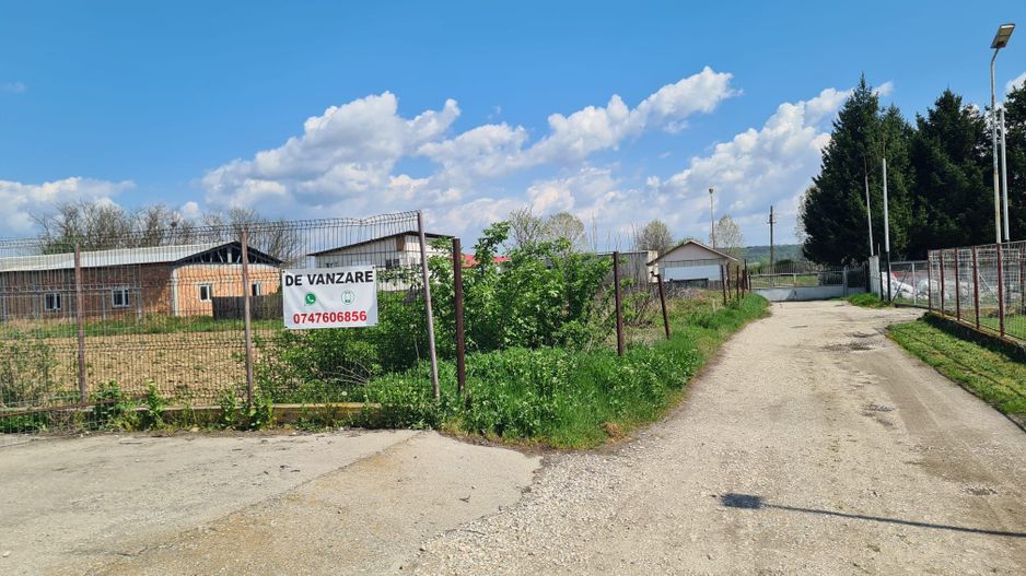 Teren intravilan Babeni - Poză 1