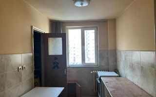 Apartament 3 camere  decomandat etajul 3 din 4 bloc anvelopat - Poză 6
