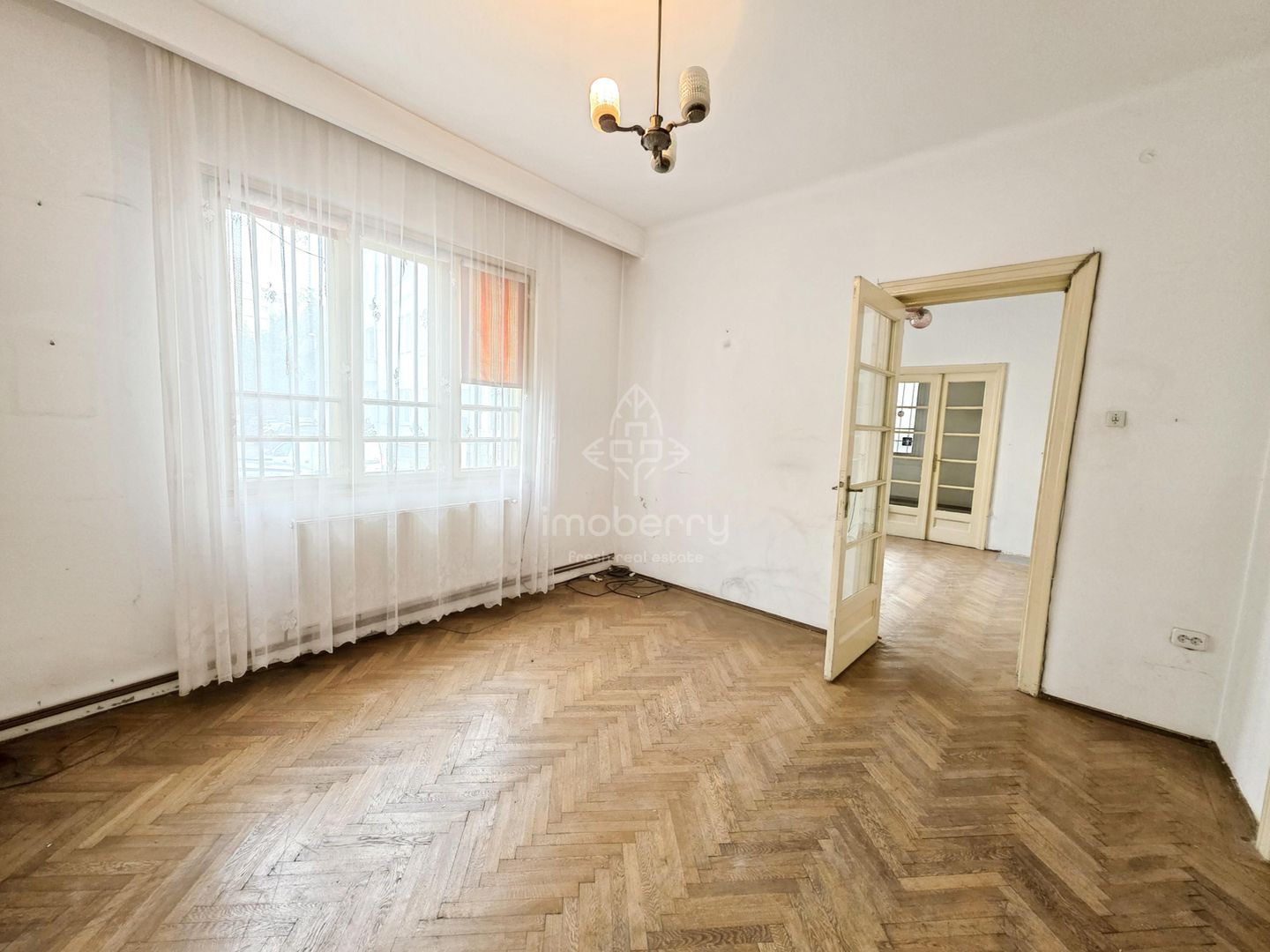 Vanzare imobil Str. Episcop Radu | OPORTUNITATE | Oferta RARA | - Poză 12