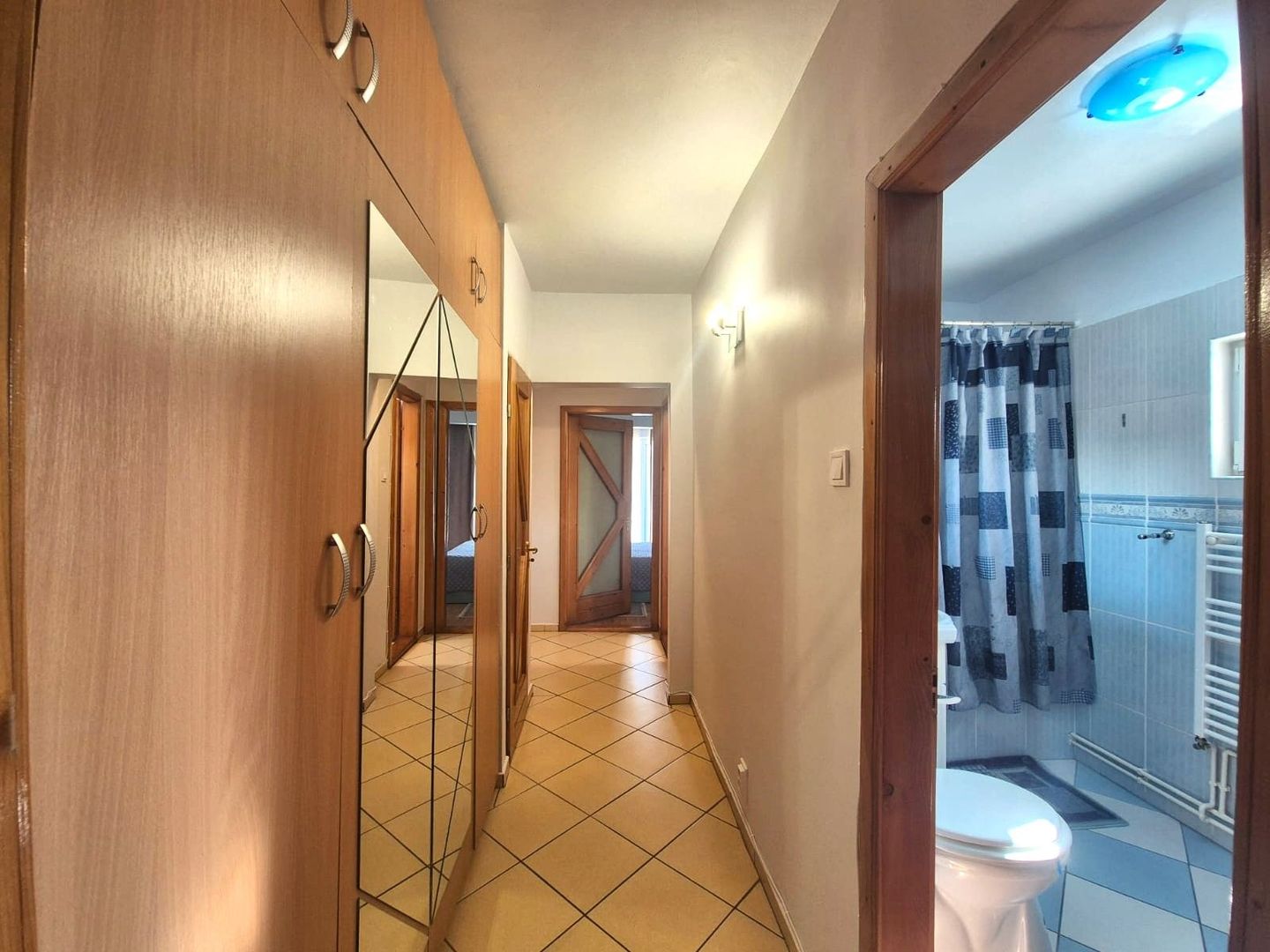 Centru Civic, apartament pretabil familie sau studenti. - Poză 11