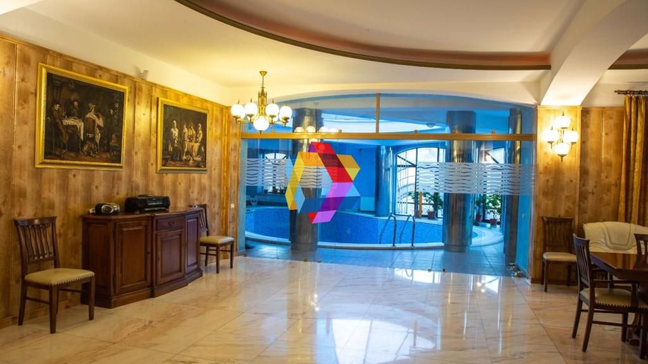 Conac cu piscina - 1810 mp - Poză 9