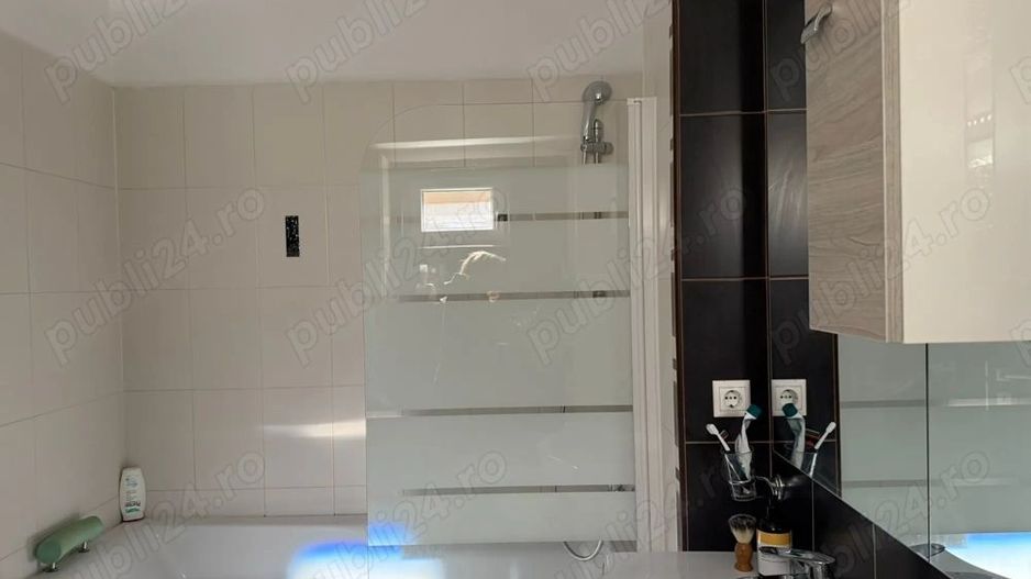 De Inchiriat Apartament 3 Camere Unirii - Pionieru - Poză 6