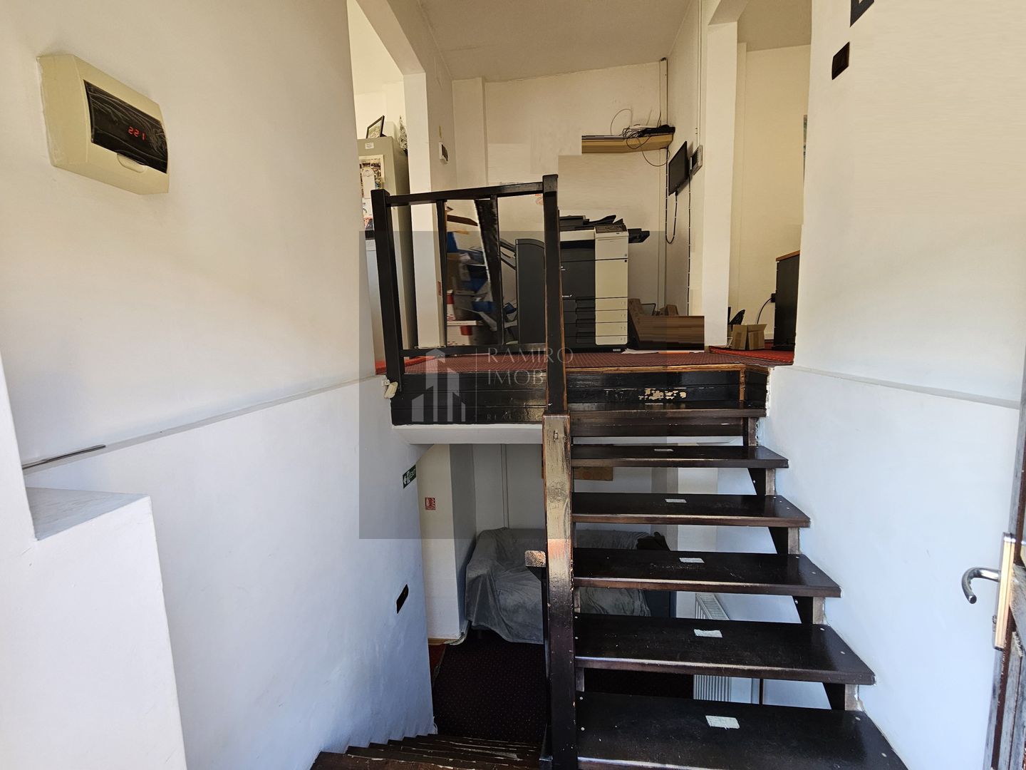 Casa - 103mp utili - Cantemir - 3 minute de statia metrou Tineretului - Poză 6