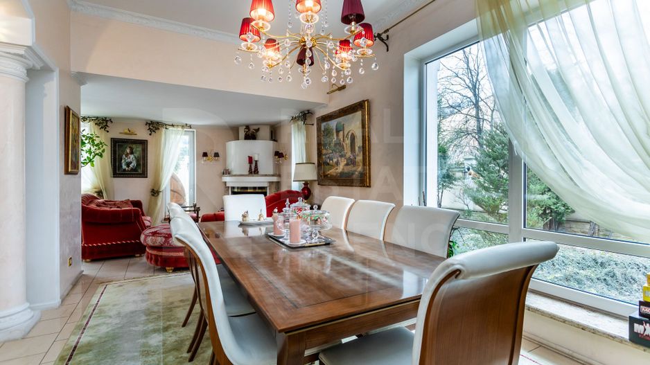 Chirie, casă, 3 nivele, 8 camere, str. Universității, Centru - Poză 19