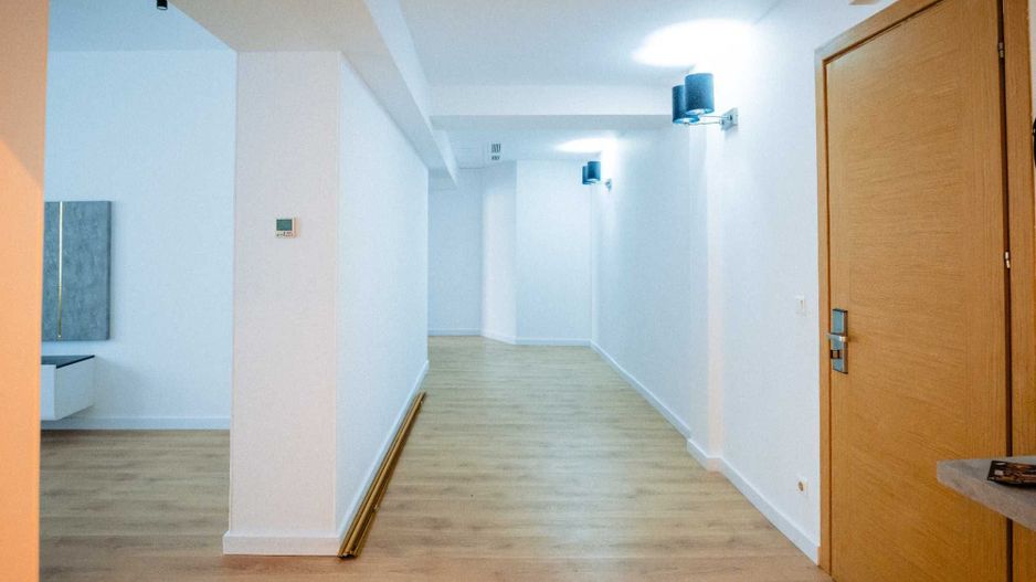 Inchiriere apartament 3 camere - RIN GRAND HOTEL - in hotel - Poză 3