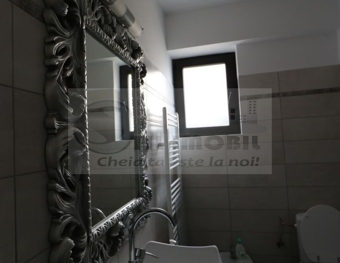 APARTAMENT 2 CAMERE DECOMANDAT PLATOU GALATA-350 € - Poză 17