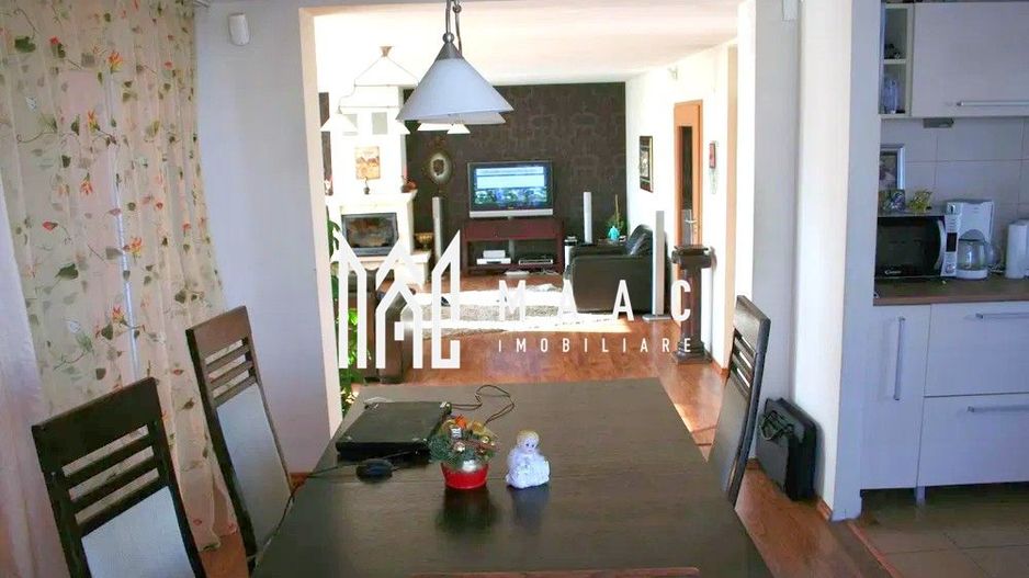 Casa individuala | 5 camere | 290 MP | Curte | Garaj | Brana - Poză 1