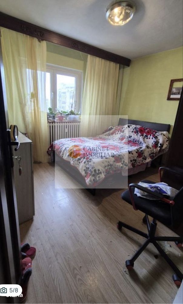 4 Camere-76MP | Credit | 7/10 | 1986 | 2 Băi | Metrou Crangasi-3minute - Poză 4