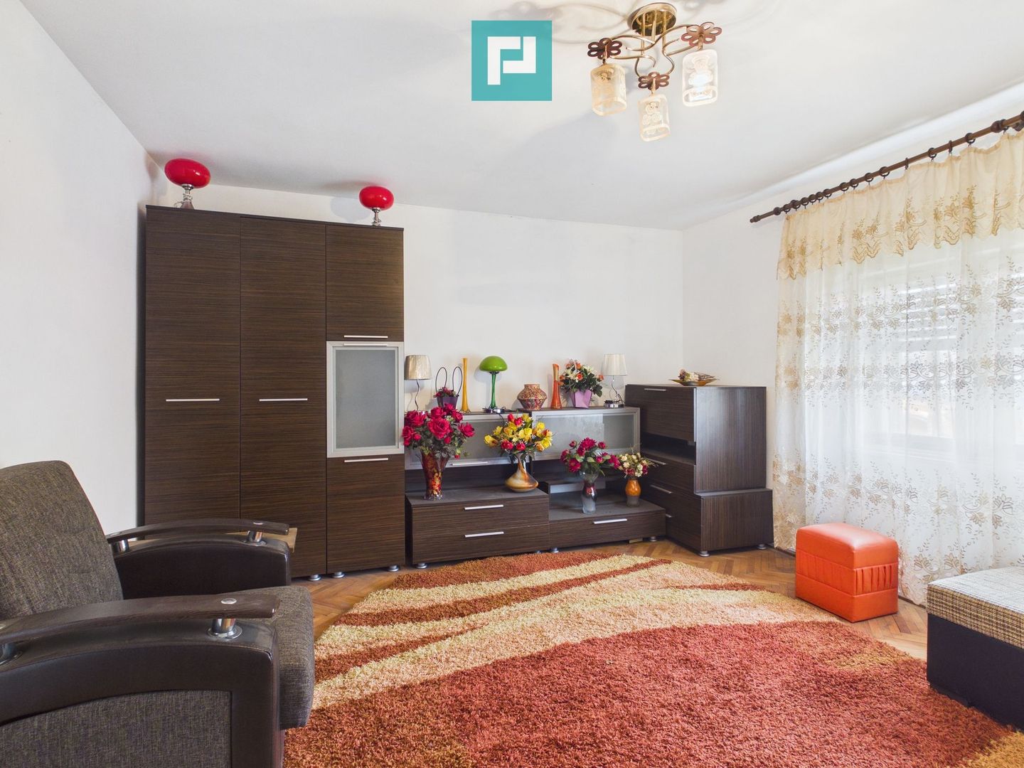 2 case separate + curte 1400 mp – Zona Dâmbovița - Poză 8