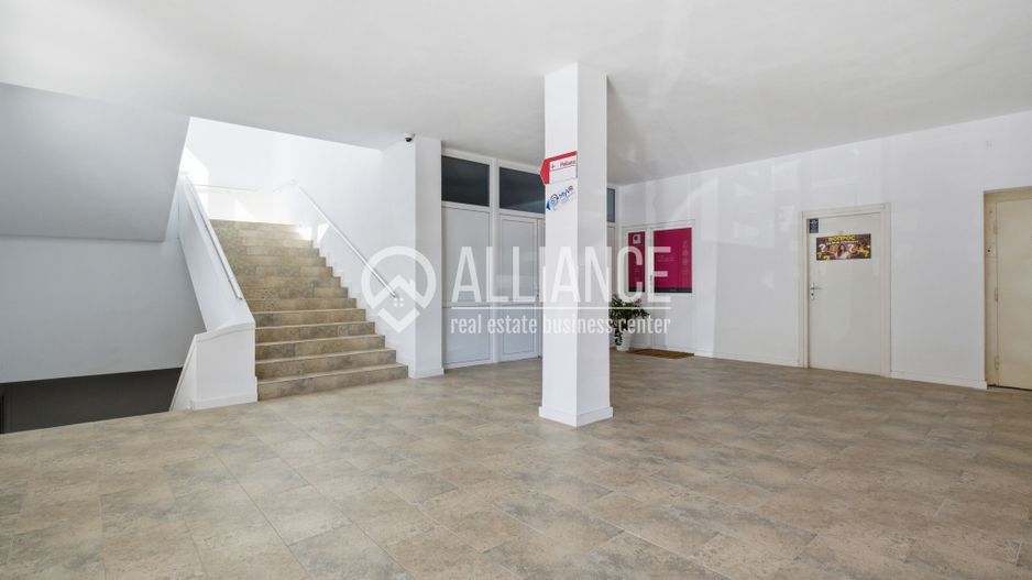 FALEZA NORD cladire multifunctionala 4600 mp cu acces din Bdul Mamaia! - Poză 16