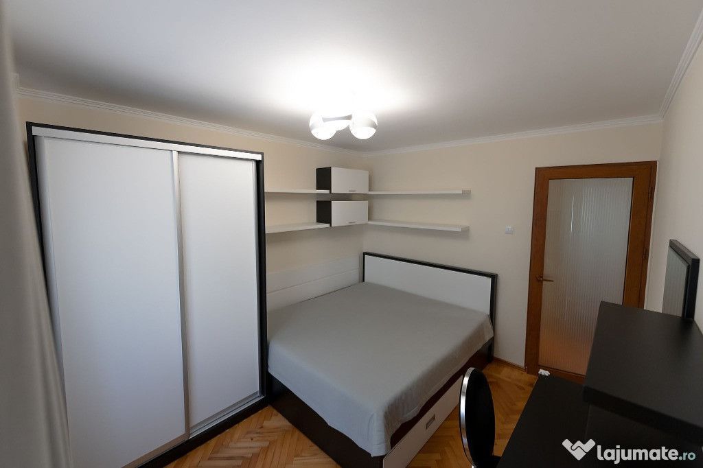 Aparament 3 camere, Piata centrala - Poză 8