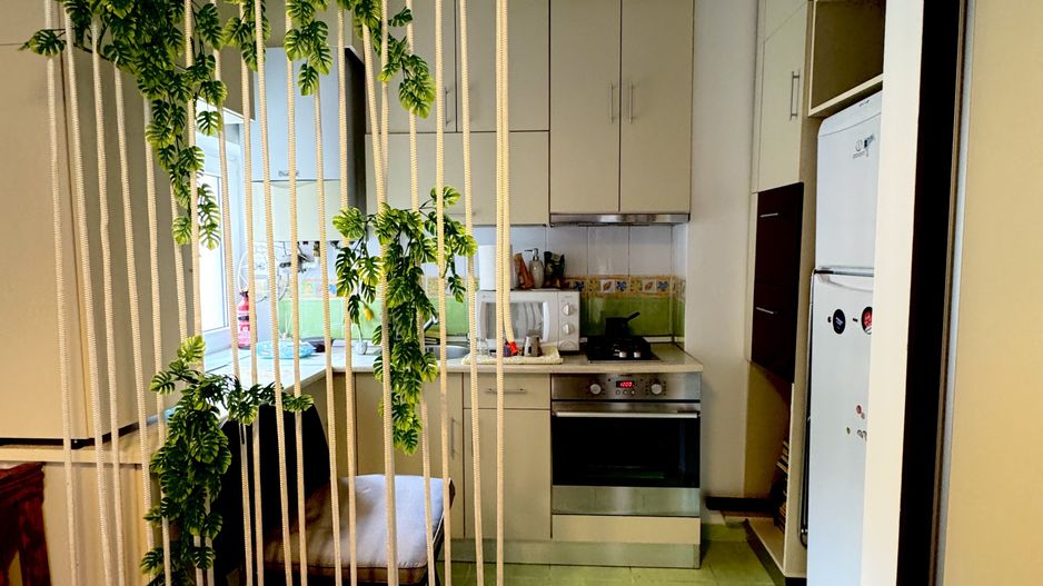 Garsoniera-Victoriei Popa Tatu- Creditabila-mobilata si utilata - Poză 3