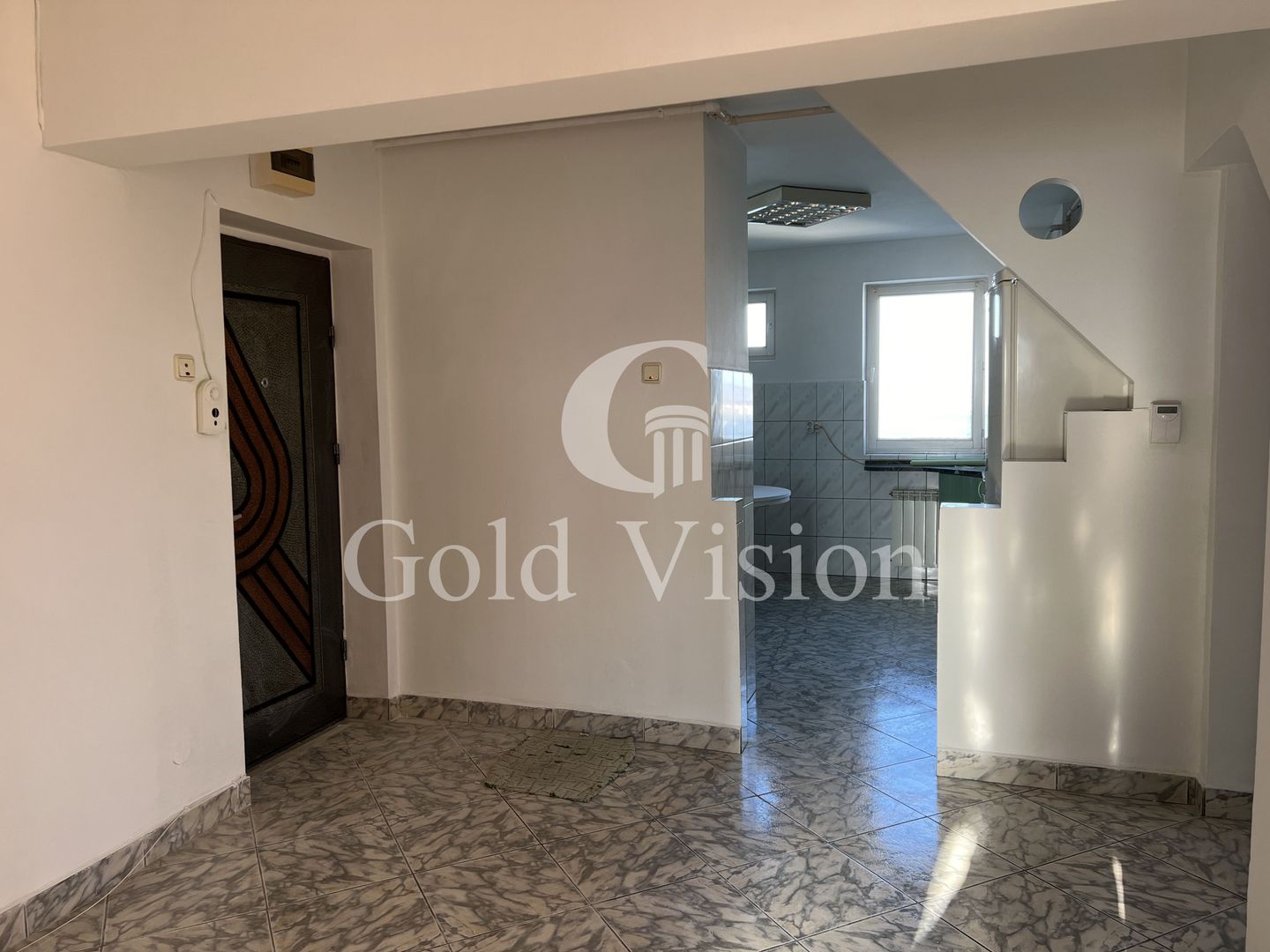 Apartament cu 3 camere, etajul 5/6, decomandat, zona Unirii - Poză 7