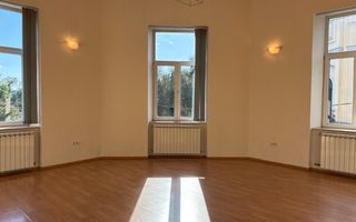 Apartamnet ultracentral de vanzare in Oradea - Poză 13