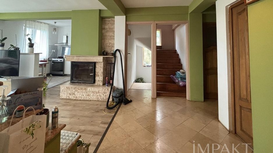 Vilă spațioasă cu garaj, curte de 600 mp  Sânnicoara - Poză 8