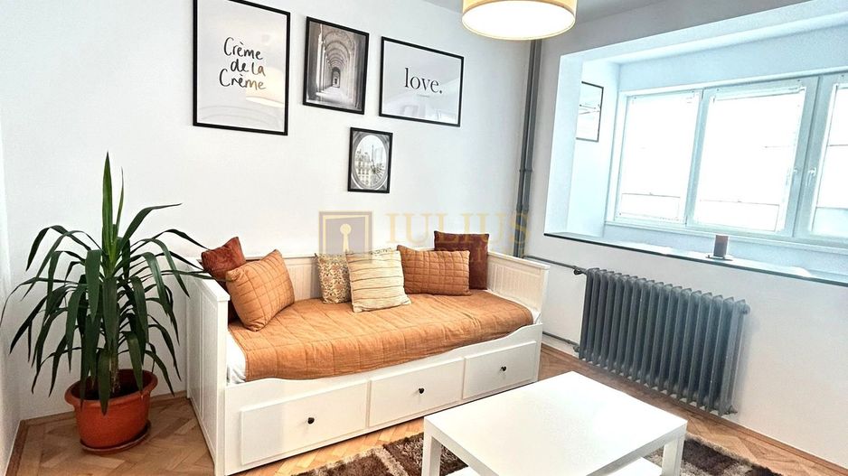 Apartament la Punctele Cardinale, langa Medicina - Poză 1